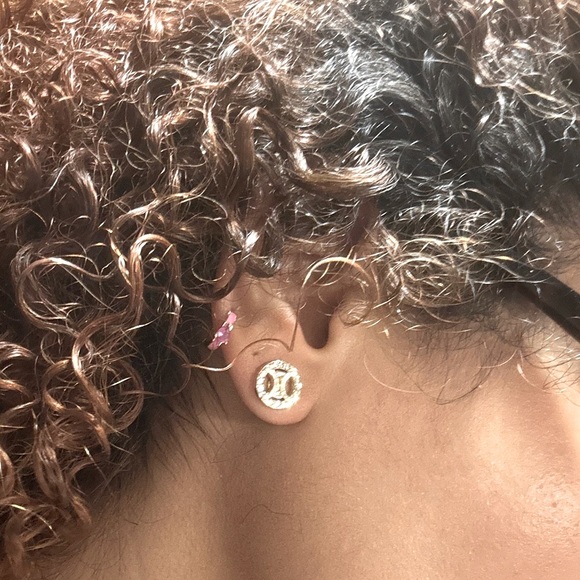 CELINE Gold and Rhinestone small buttons that have been turned into studs - Picture 5 of 15